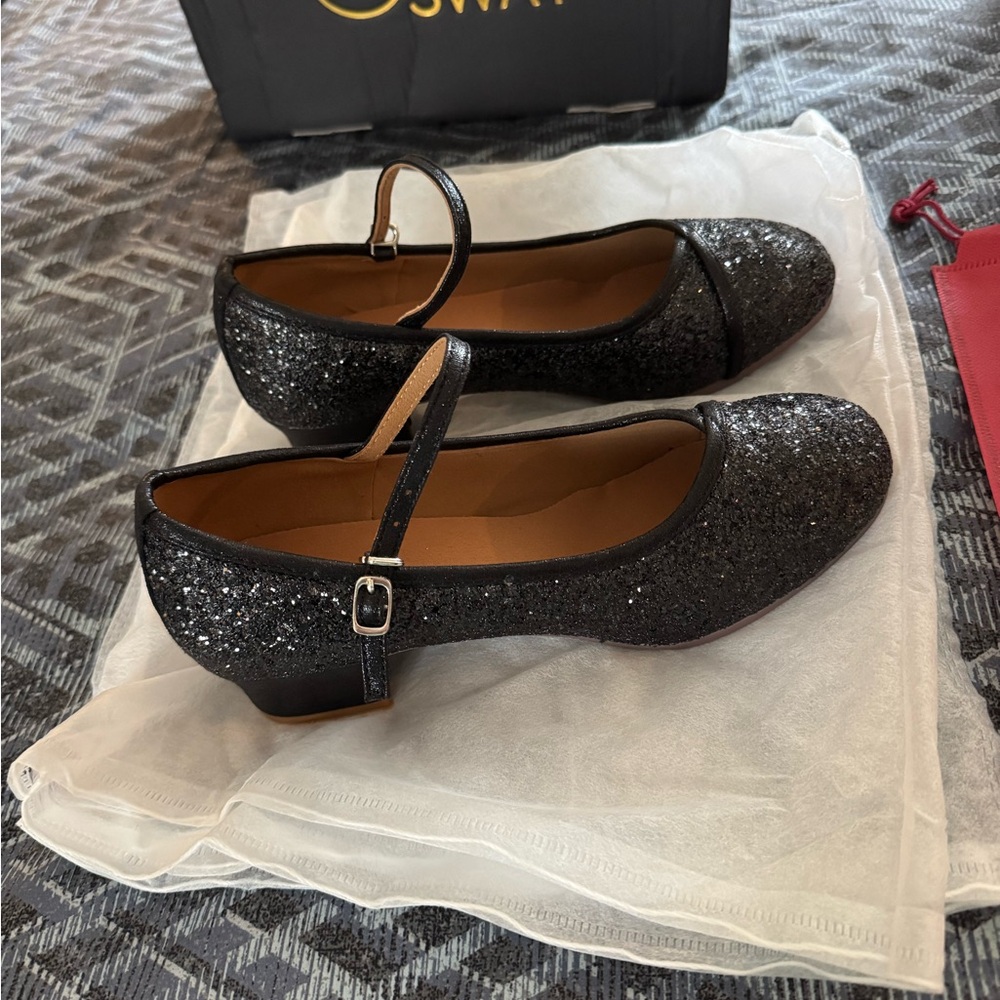 Elegant Black Glitter Mary Jane Shoes